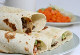 Aspava Tarifi: Lezzetli Döner ve Sos Hazırlama