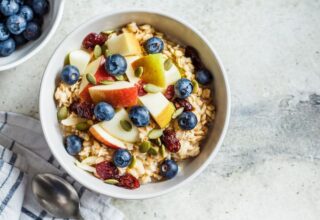 Besleyici Bircher Müsli Tarifi