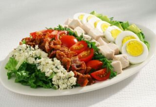 Cobb Salatası Tarifi