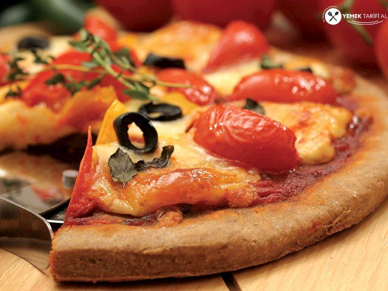 Domatesli ve Mozzarella Peynirli Pizza Tarifi 1 – domatesli ve mozzarella peynirli pizza tarifi OcAHzi85