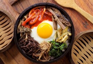 Ev Yapımı Bibimbap Tarifi