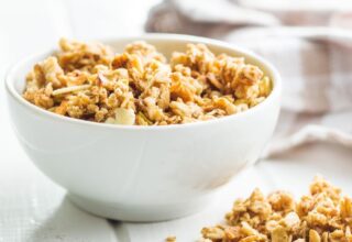 Ev Yapımı Granola Tarifi