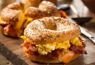 Kahvaltılık Bagel Sandviç Tarifi