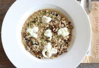 Karışık Mantarlı, Stracciatella ve Limonlu Risotto Tarifi