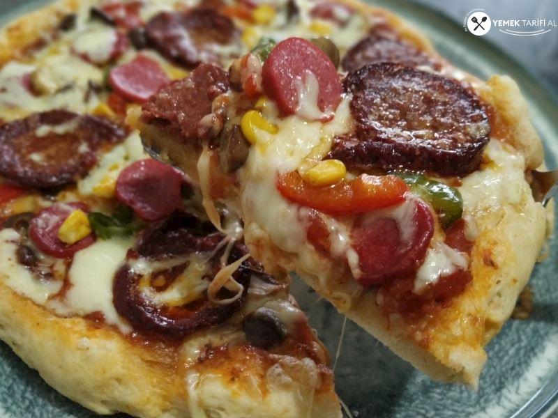 Karışık Pizza Tarifi ve Yapılışı 1 – karisik pizza tarifi ve yapilisi O54wrfHz