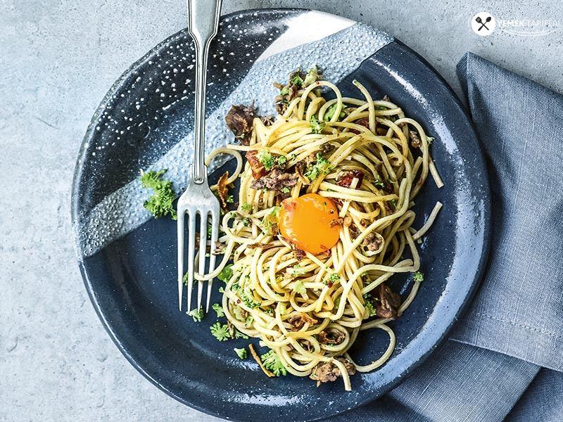 Kavurmalı Sade Spagetti Tarifi 1 – kavurmali sade spagetti tarifi Bil2IYd5