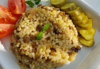 Mercimekli Bulgur Pilavı Tarifi