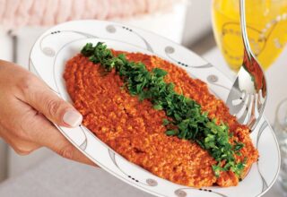 Muhammara Tarifi: Közlenmiş Biber ve Ceviz ile Nefis Meze