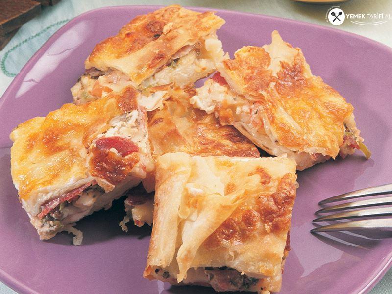 Peynirli ve Pastırmalı Kolay Börek Tarifi 1 – peynirli ve pastirmali kolay borek tarifi JpfcTRpi