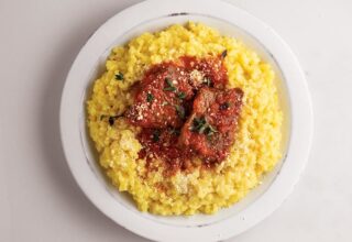 Safranlı Risotto Milanese ve Domates Soslu Dana Bonfile Tarifi