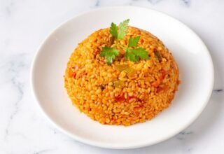 Salçalı Bulgur Pilavı Tarifi