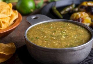 Salsa Verde Nasıl Yapılır?