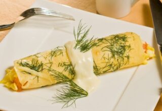 Beşamel Soslu Omlet Tarifi