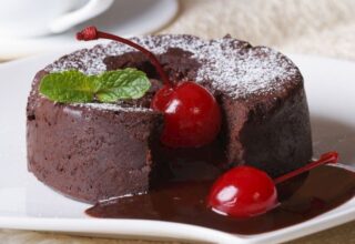 Vişneli Brownie Sufle Tarifi